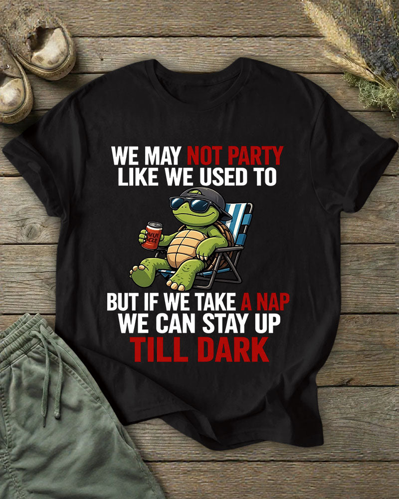Middle-aged Lying Flat Turtle Naps Stay Up Late To Laugh At Himself Funny Printed T-shirt