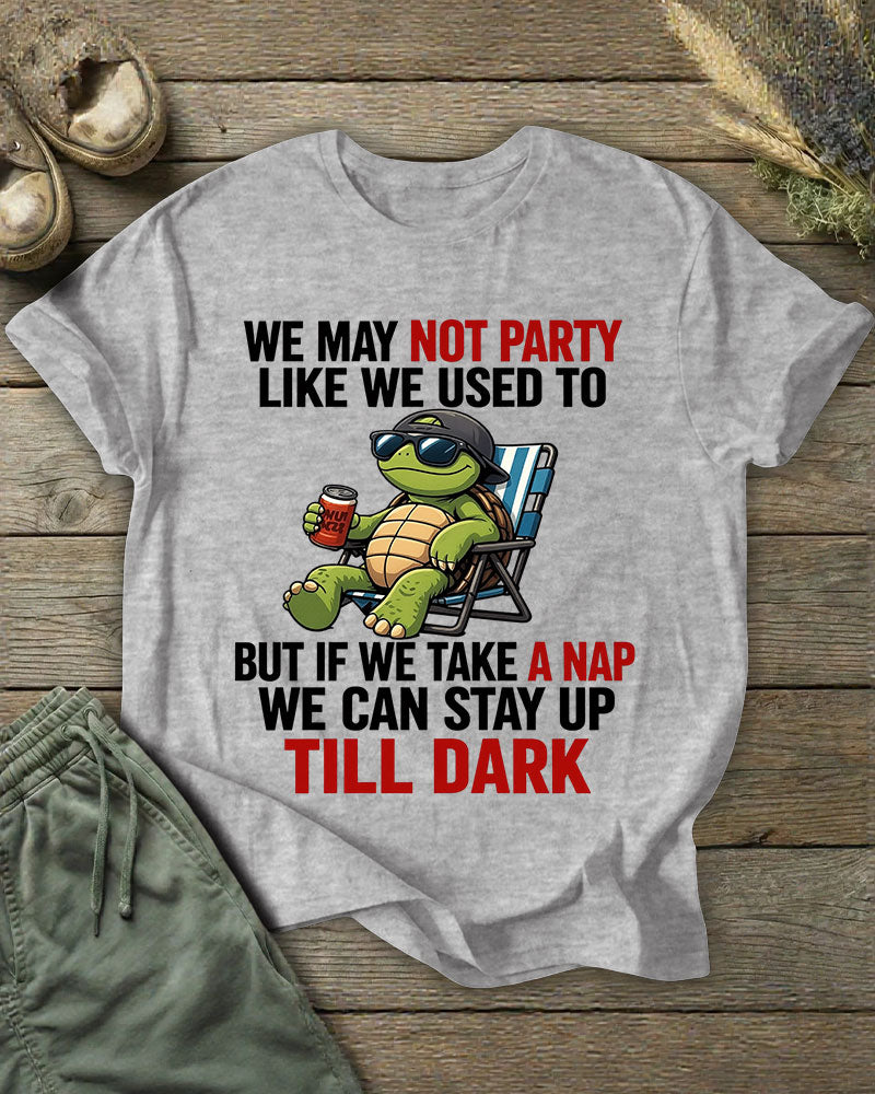 Middle-aged Lying Flat Turtle Naps Stay Up Late To Laugh At Himself Funny Printed T-shirt