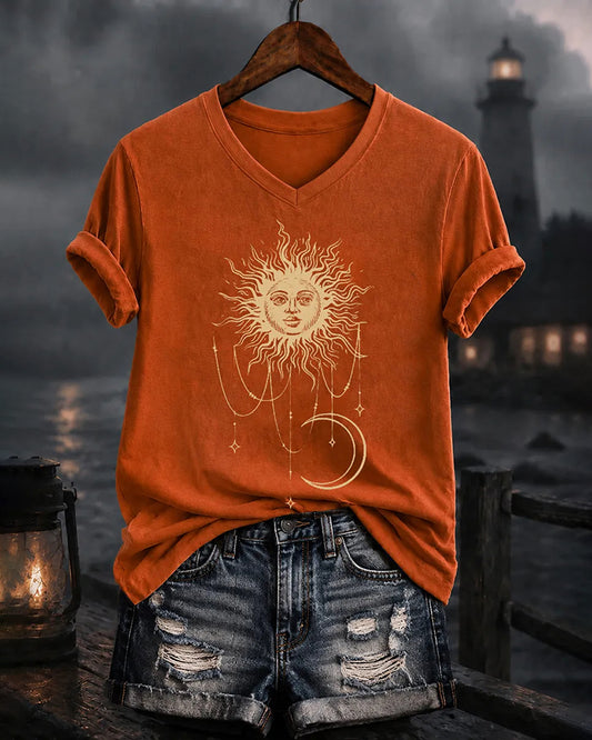 Vintage Distressed Sun Moon Totem Print V-neck Short Sleeve T-shirt