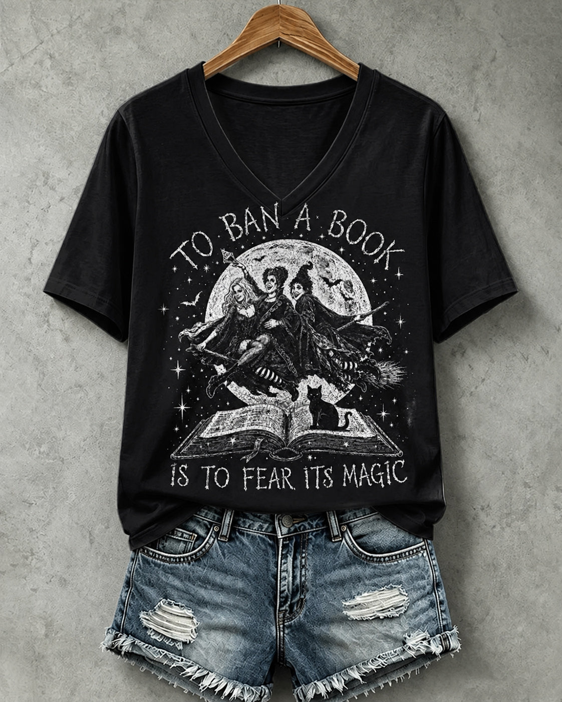 100% Cotton Women's Halloween Vintage Witch Spooky Moon Black Cat V- Neck Short Sleeve Tshirt